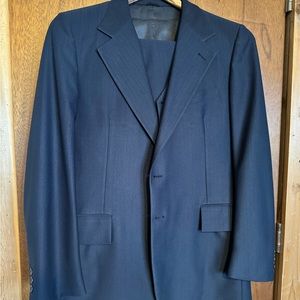 Men’s 3 piece Suit